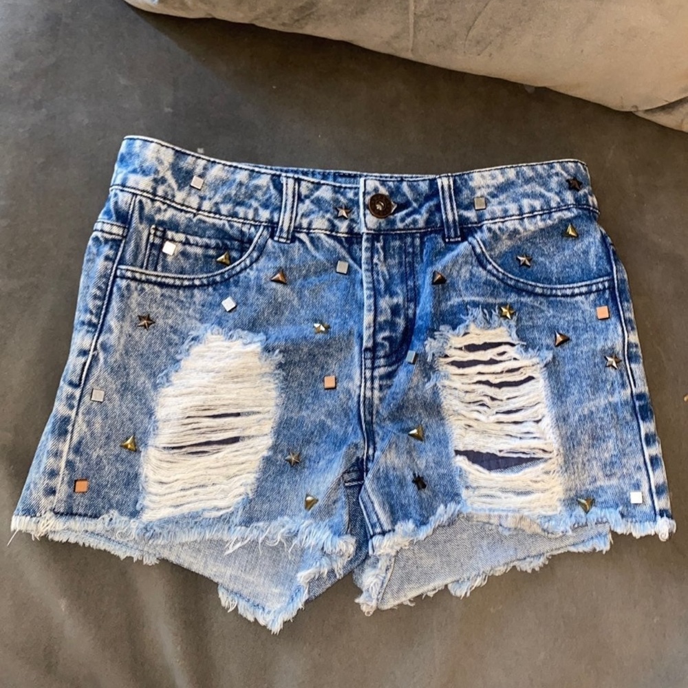 Love Fire Jean Shorts Size 5